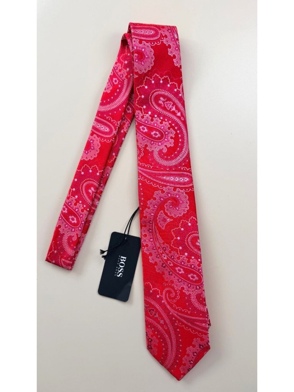 Hugo Boss Mens Red & Pink Paisley Silk Tie - New With Tags Made in Italy